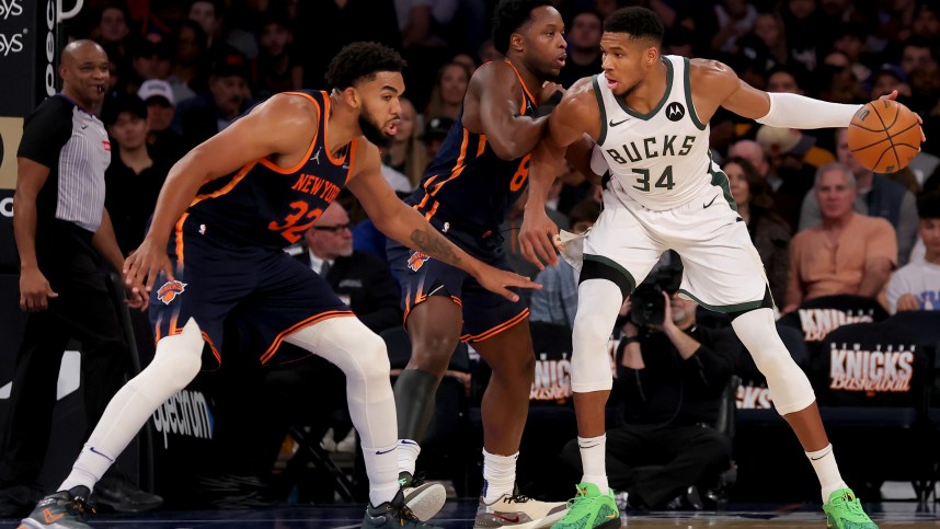 NBA: Milwaukee Bucks at New York Knicks