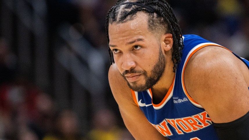 Nov 10, 2024; Indianapolis, Indiana, USA;  New York Knicks guard Jalen Brunson (11) in the second half against the Indiana Pacers at Gainbridge Fieldhouse. Mandatory Credit: Trevor Ruszkowski-Imagn Images