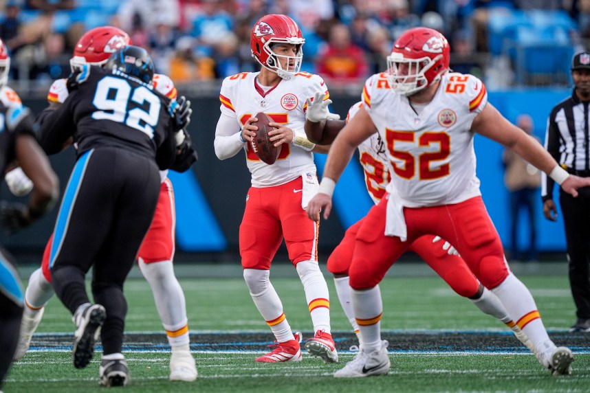 NFL: Kansas City Chiefs at Carolina Panthers