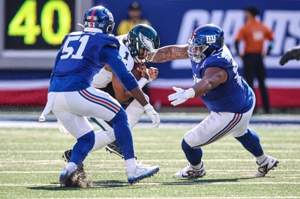 NFL: Philadelphia Eagles at New York Giants, azeez ojulari