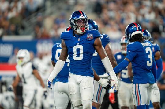 Sep 26, 2024; East Rutherford, NJ, US; New York Giants linebacker Brian Burns (0) looks at his sideline for instructions at MetLife Stadium. Mandatory Credit: Julian Guadalupe-NorthJersey.com