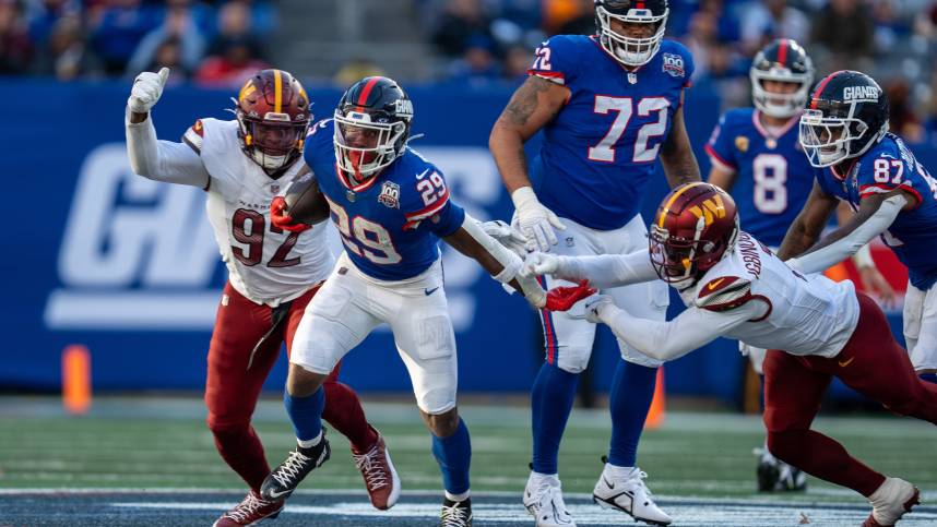 Giants running back Tyrone Tracy Jr. has at least 15 carries in four of his last five games.