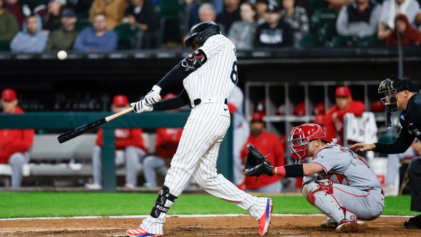 MLB: Los Angeles Angels at Chicago White Sox, dodgers