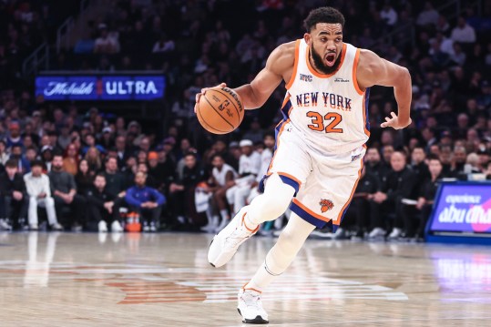 Dec 1, 2024; New York, New York, USA;  New York Knicks center Karl-Anthony Towns (32) drives to the basket in the first quarter against the New Orleans Pelicans at Madison Square Garden. Mandatory Credit: Wendell Cruz-Imagn Images