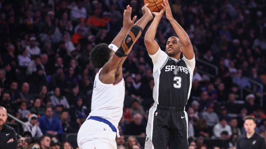 NBA: San Antonio Spurs at New York Knicks