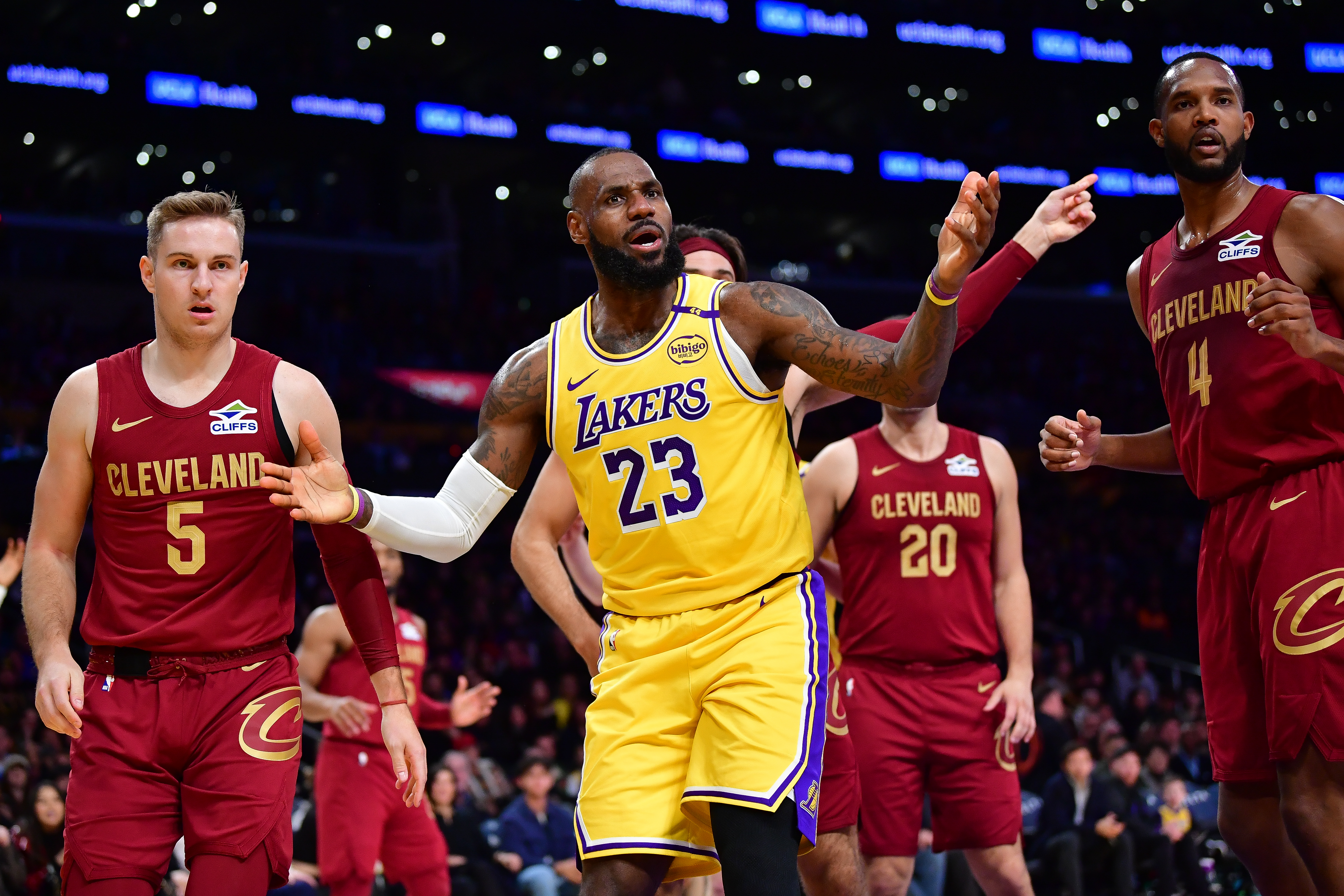 NBA: Cleveland Cavaliers at Los Angeles Lakers