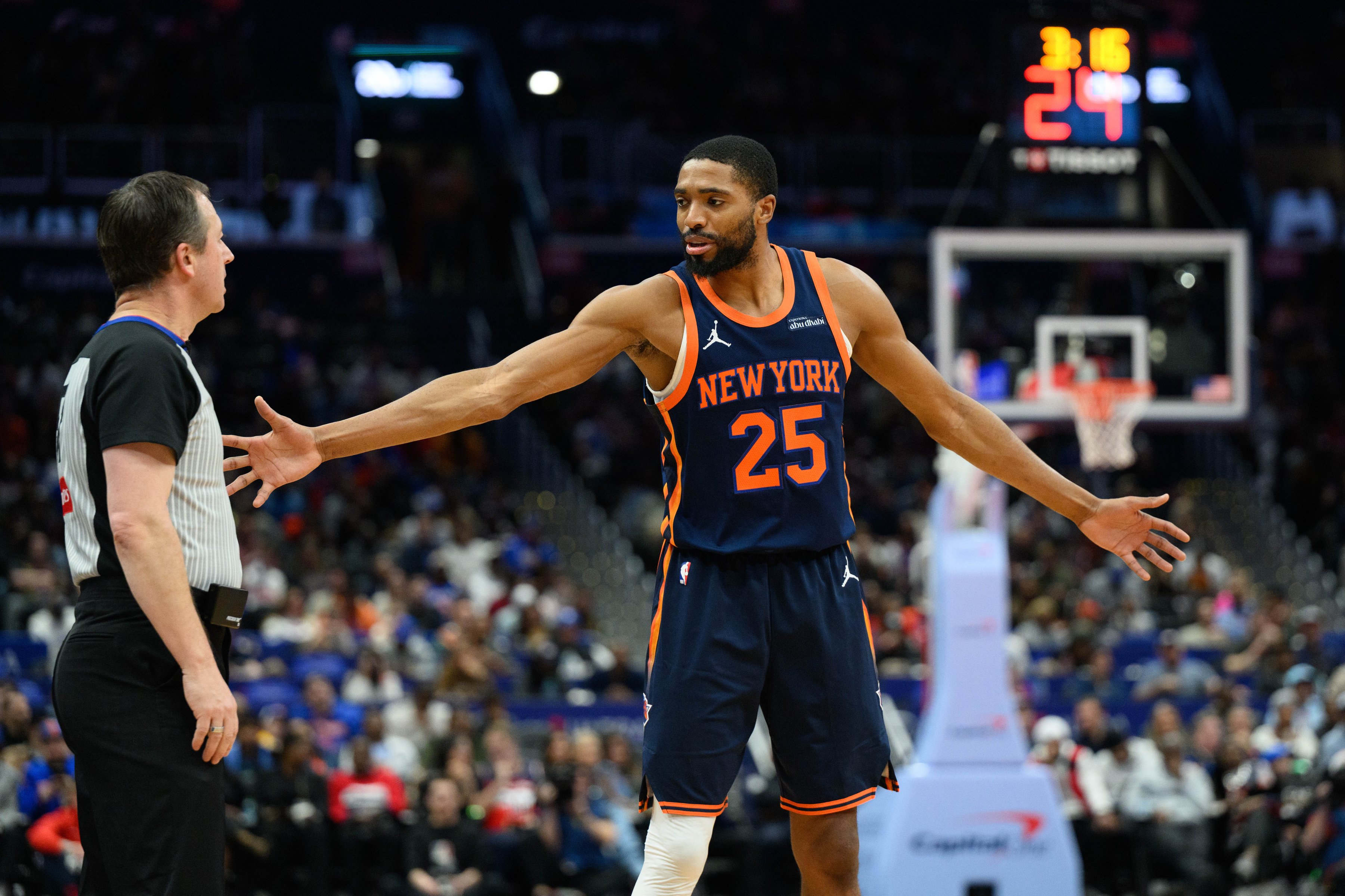 NBA: New York Knicks at Washington Wizards