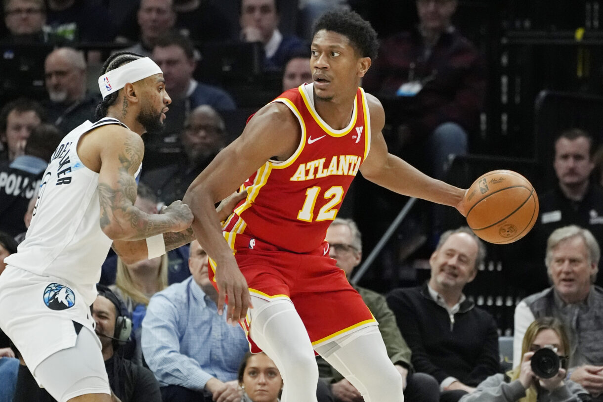 NBA: Atlanta Hawks at Minnesota Timberwolves