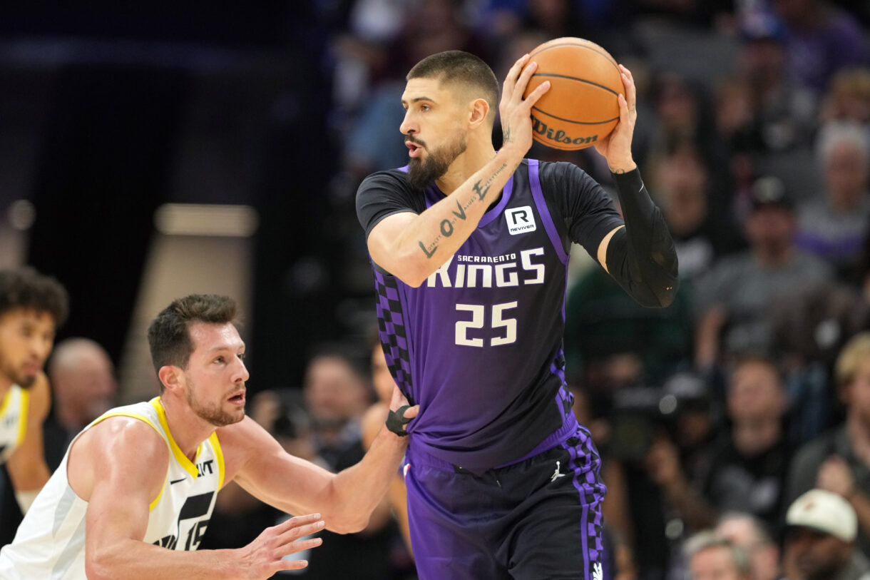 NBA: Utah Jazz at Sacramento Kings, lakers