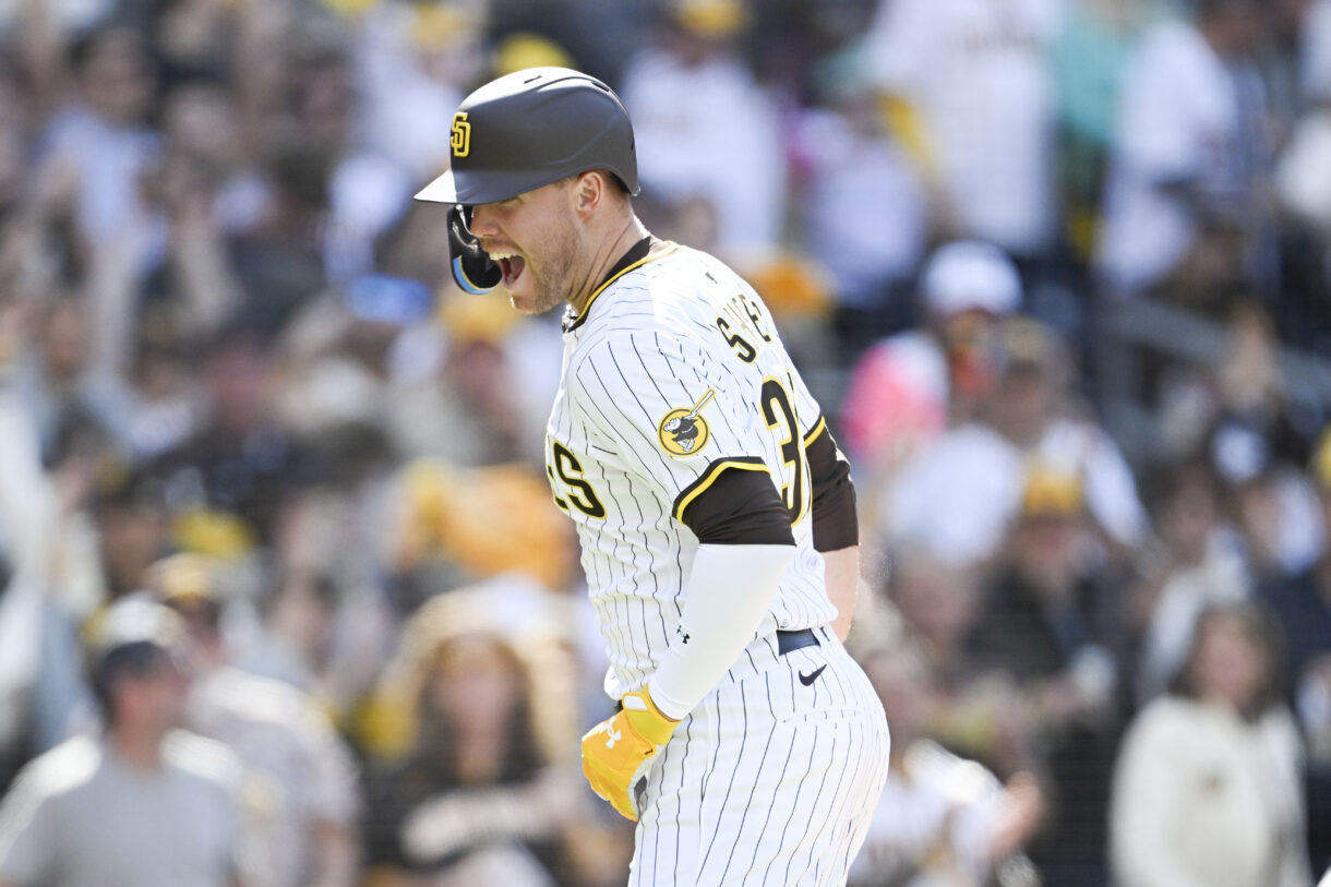 MLB: Atlanta Braves at San Diego Padres