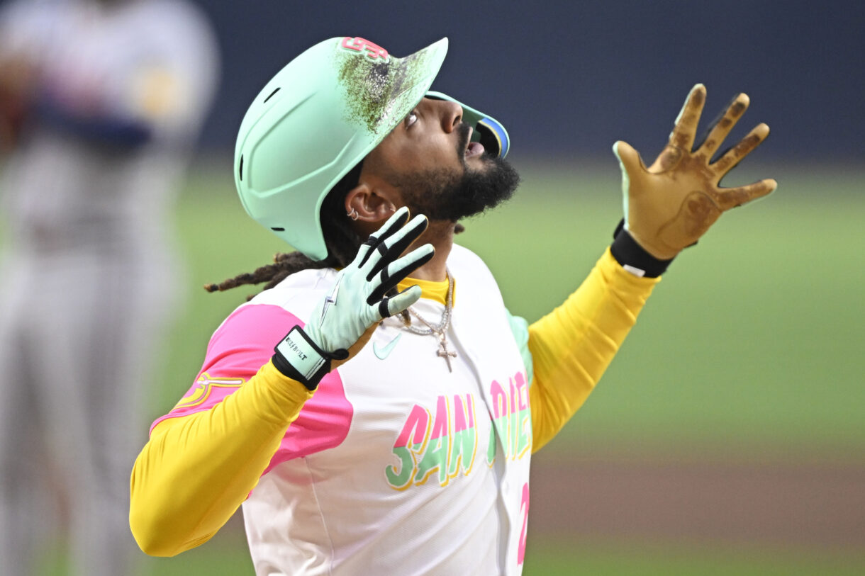 MLB: Atlanta Braves at San Diego Padres