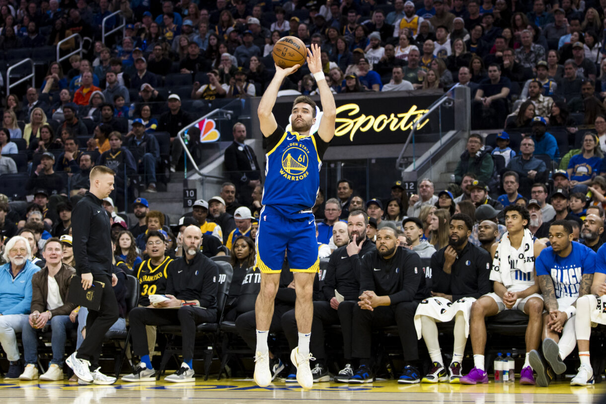 NBA: Dallas Mavericks at Golden State Warriors