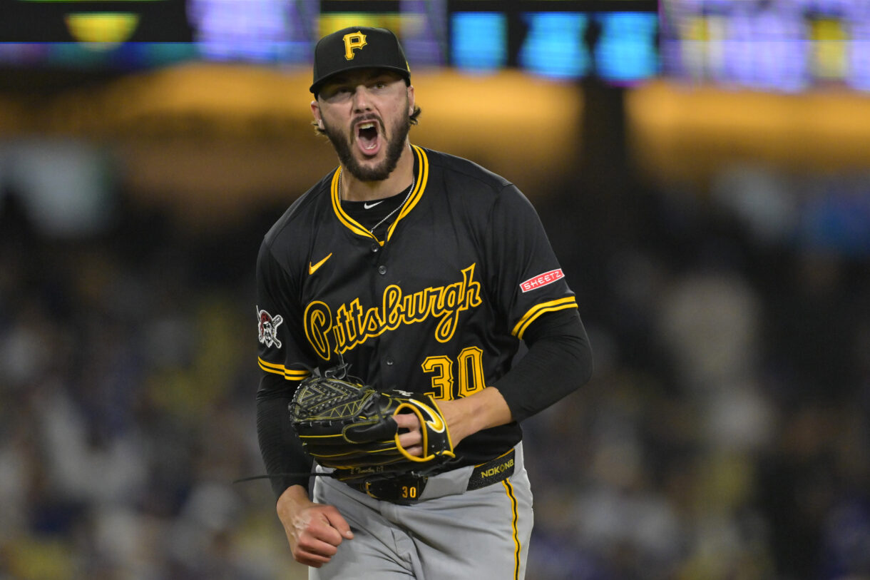 MLB: Pittsburgh Pirates at Los Angeles Dodgers