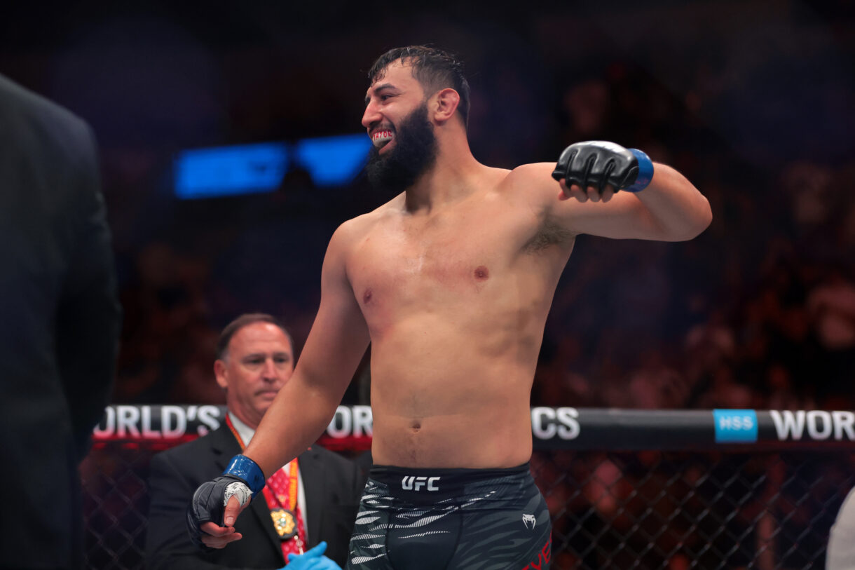 MMA: UFC 314 - Krylov vs Reyes