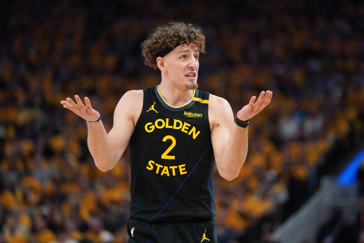 NBA: Playoffs-Houston Rockets at Golden State Warriors