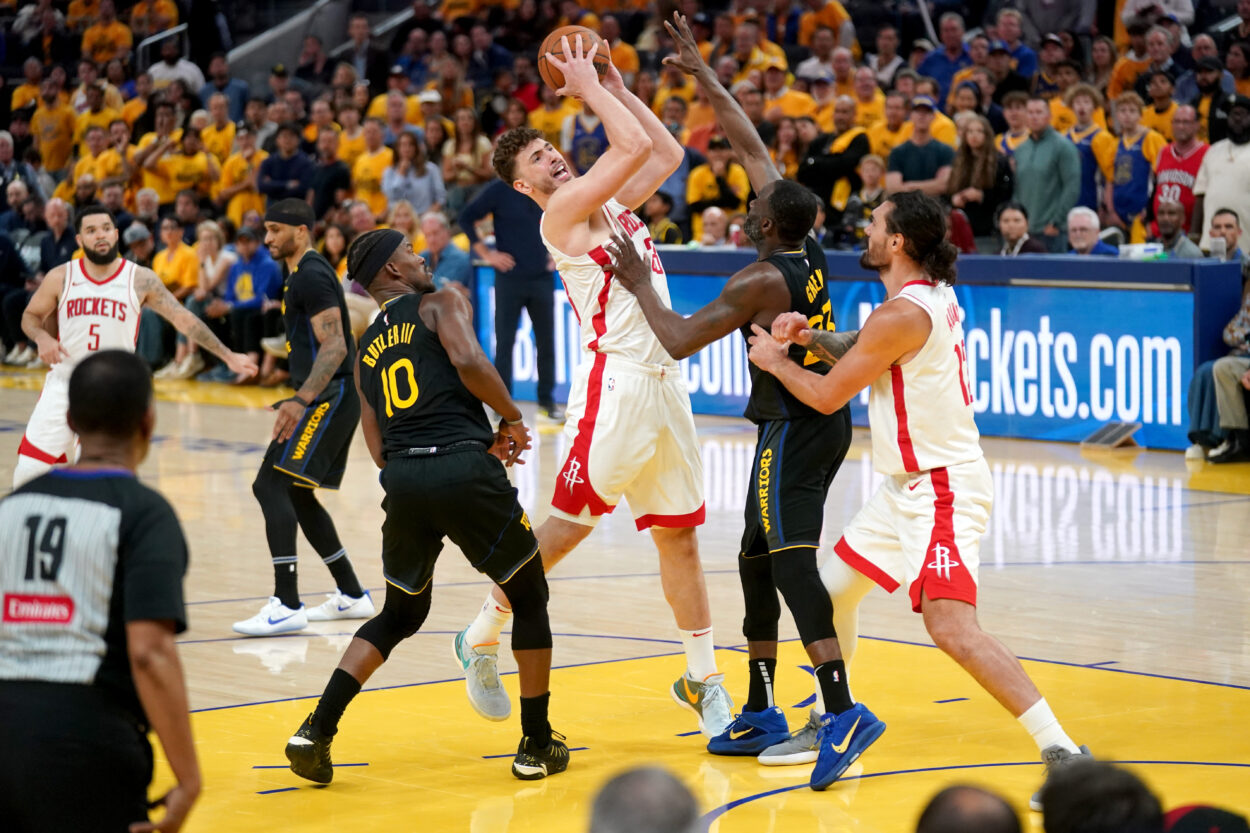 NBA: Playoffs-Houston Rockets at Golden State Warriors