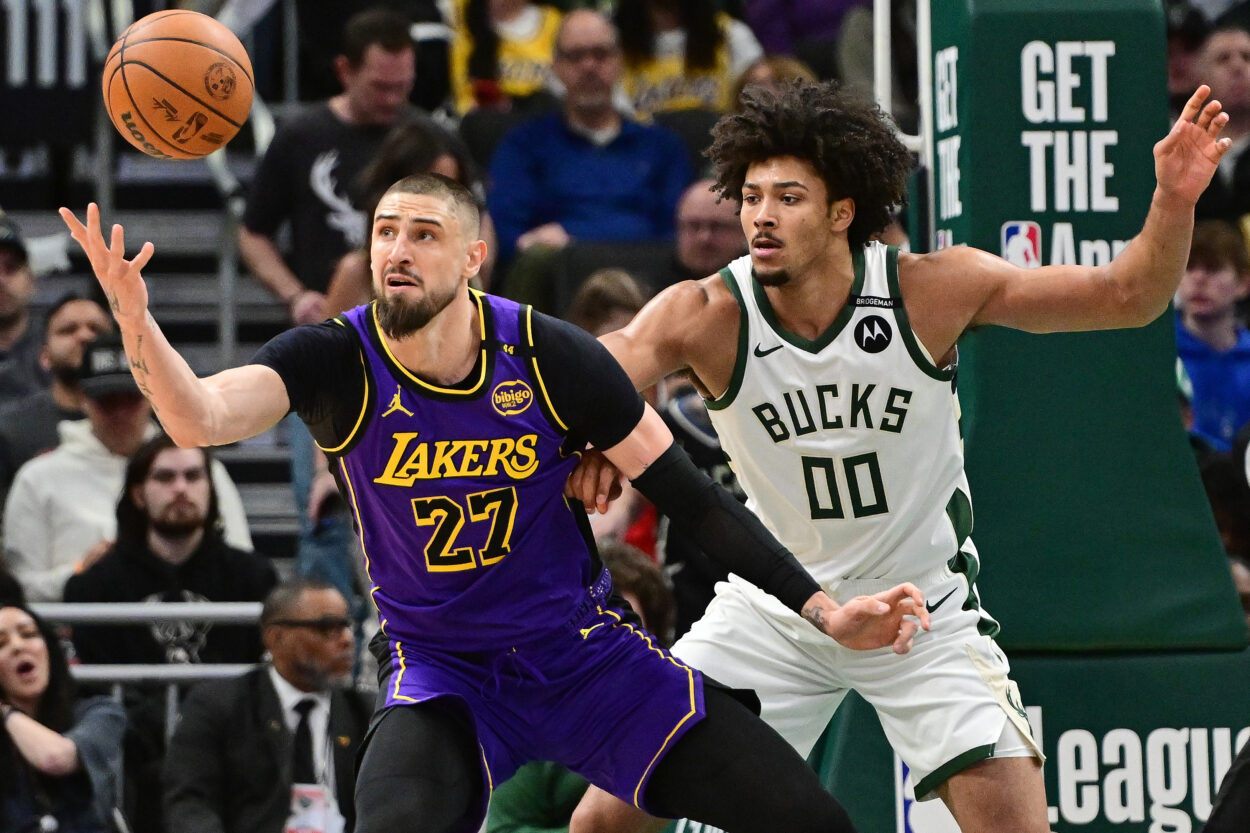NBA: Los Angeles Lakers at Milwaukee Bucks