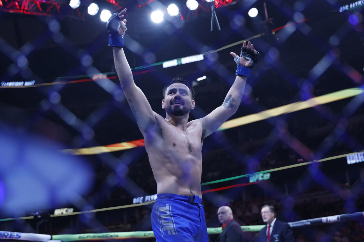 MMA: UFC 319 - Idiris vs Morales