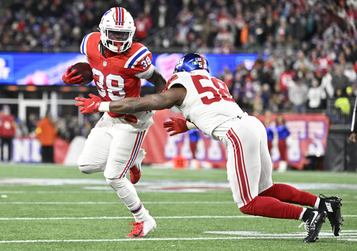 NFL: New York Giants at New England Patriots