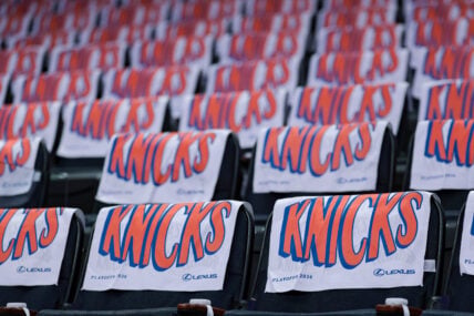 NY Knicks watch parties outside MSG being shut down by NYPD due to rowdiness