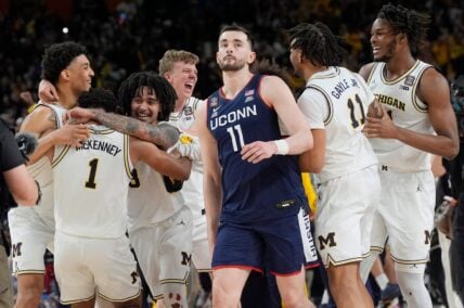NY Knicks host UConn's Alex Karaban for a workout